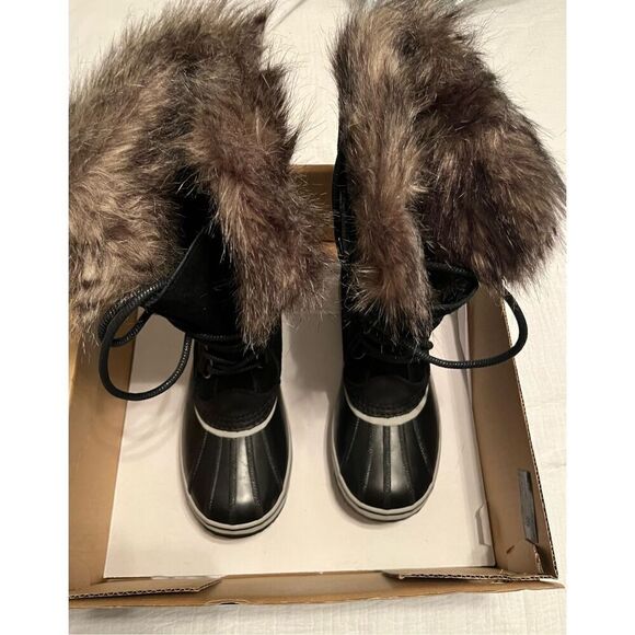 Sorel JOAN OF ARCTIC™ WOMEN'S WATERPROOF BOOT - Picture 4 of 9